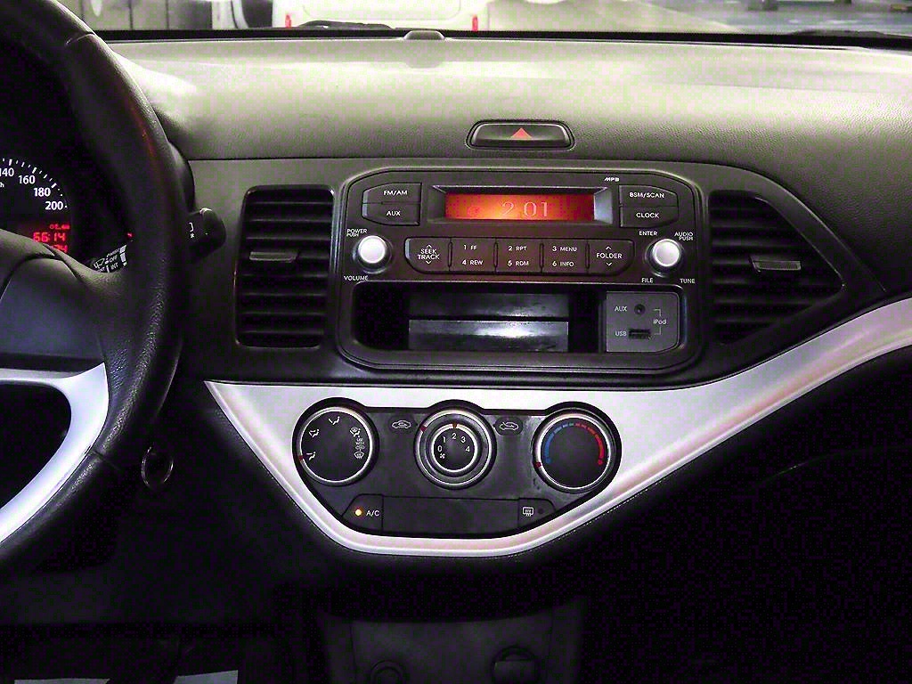 KIA Morning - Vista 11