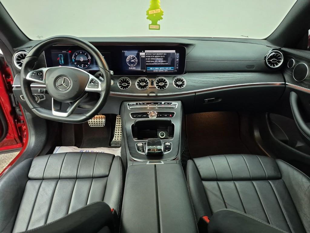 Mercedes Benz E class - Vista 5