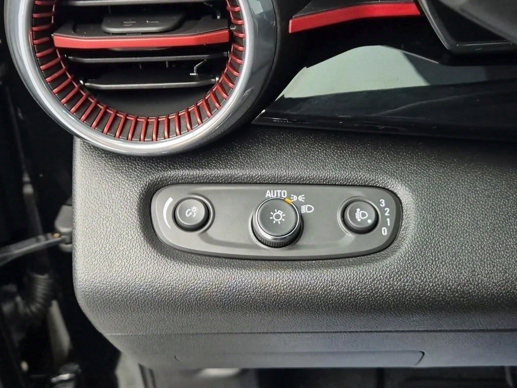 Chevrolet Trax 2025 Negro - Importación desde Corea - HF Imports Iquique - Foto 17