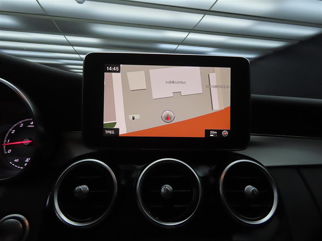 Mercedes Benz C Class 2017 Blanco - Importación desde Corea - HF Imports Iquique - Foto 17