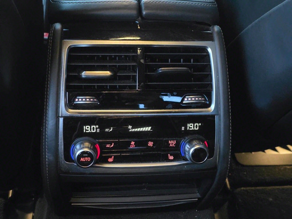 BMW 7 Series - Vista 12