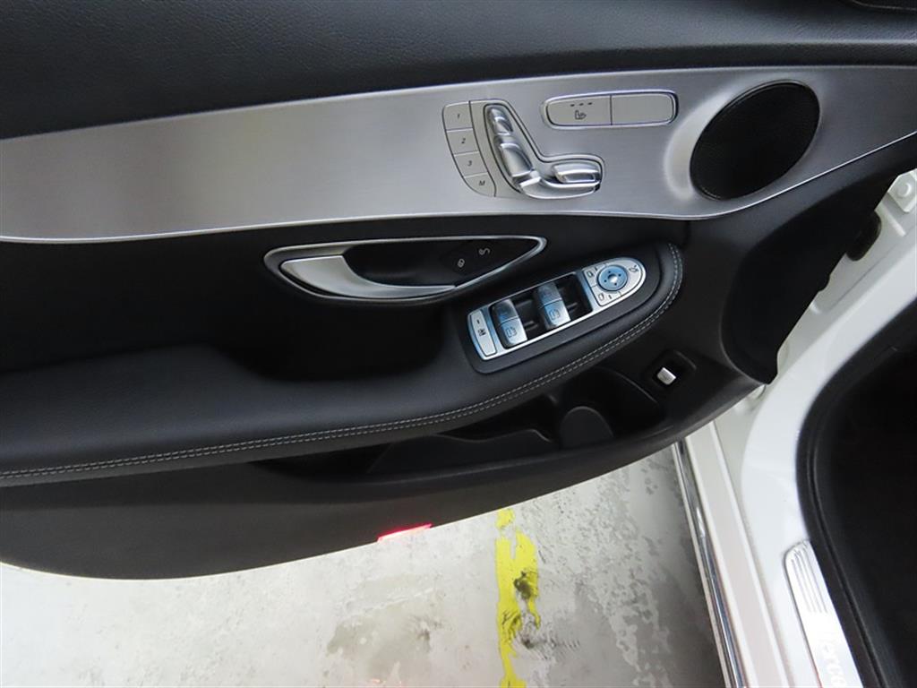 Mercedes Benz C Class 2017 Blanco - Importación desde Corea - HF Imports Iquique - Foto 13