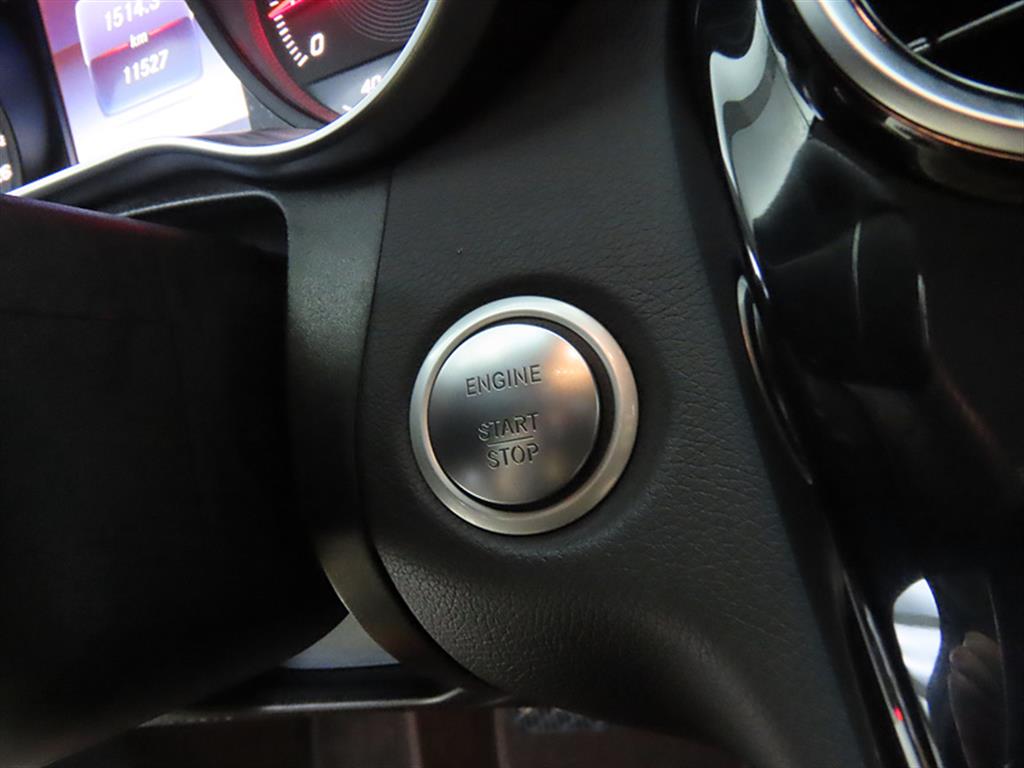 Mercedes Benz C Class - Vista 10