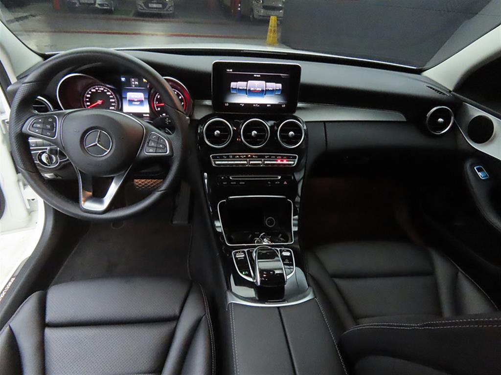 Mercedes Benz C Class - Vista 7