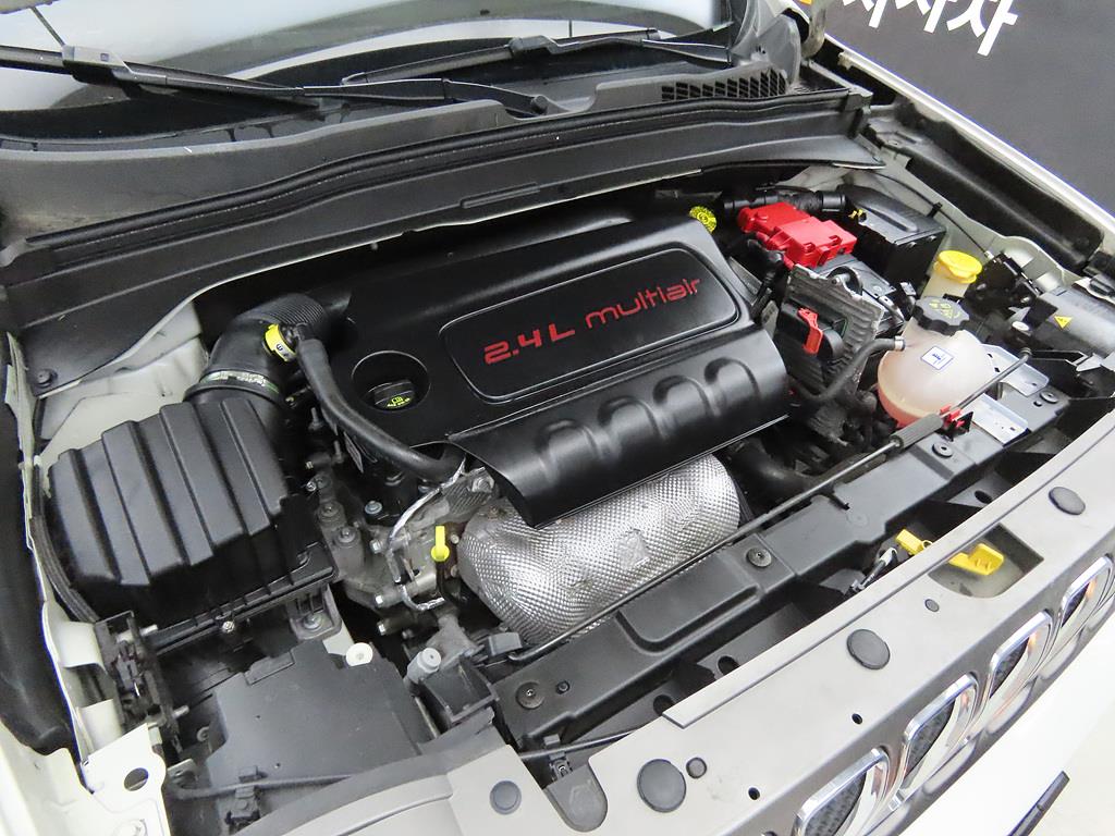 Jeep Renegade 2019 Blanco - Importación desde Corea - HF Imports Iquique - Foto 19