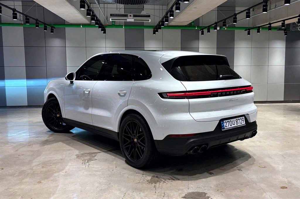 Porsche Cayenne - Vista 5
