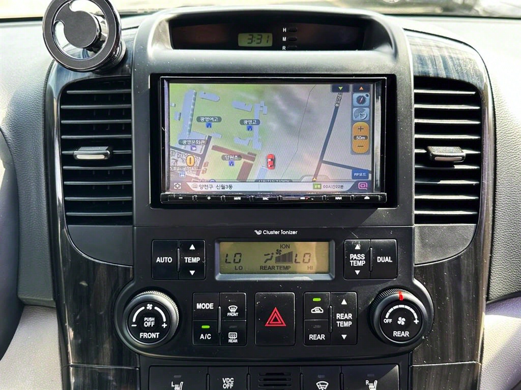 KIA Carnival - Vista 9