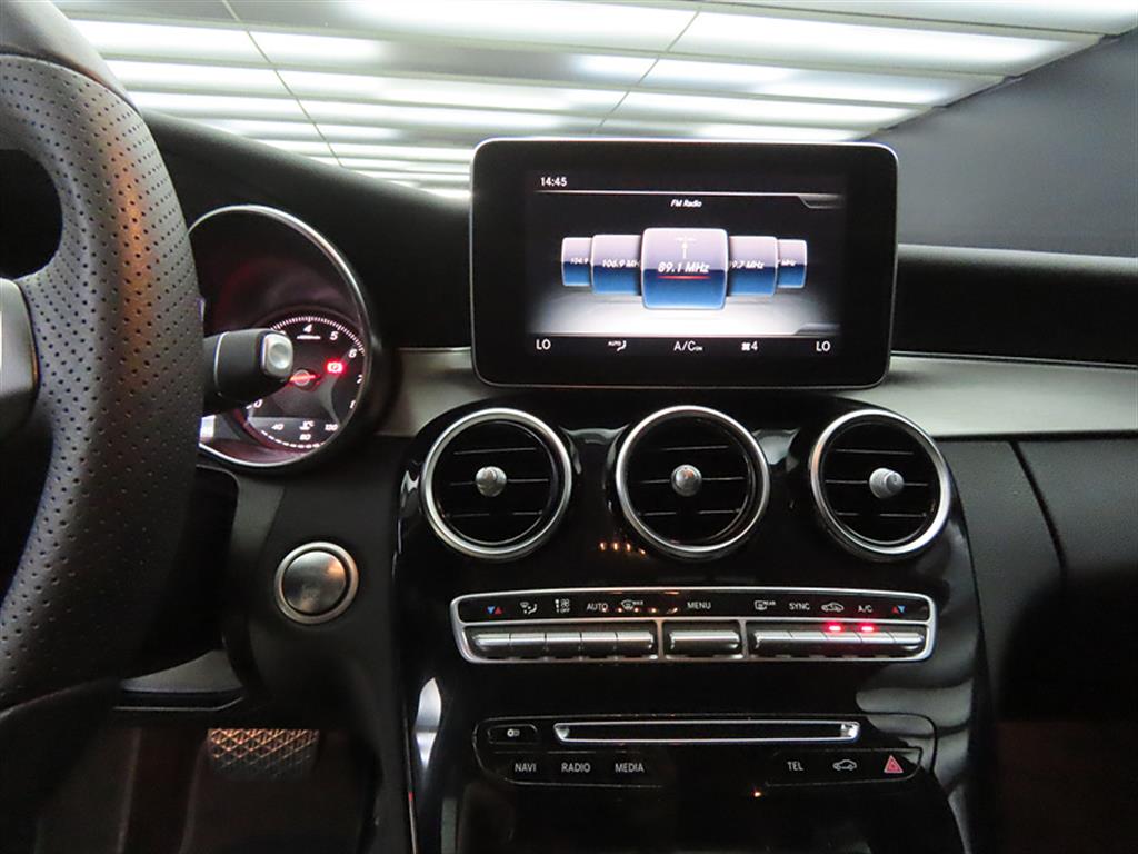 Mercedes Benz C Class - Vista 12