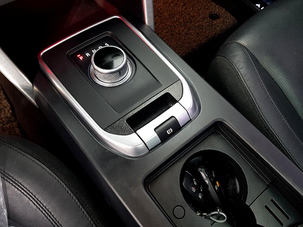 Land Rover Discovery Sports - Vista 12