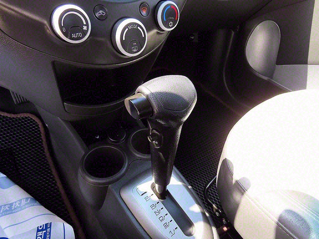 Chevrolet Spark - Vista 11