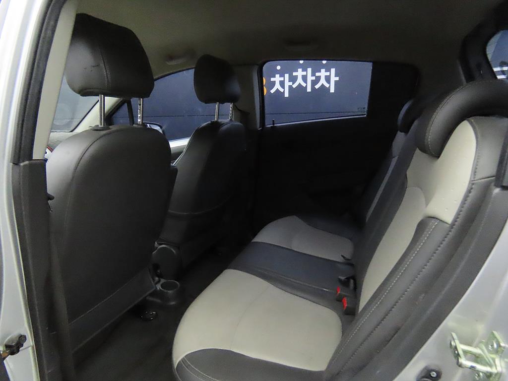 Chevrolet Spark - Vista 6