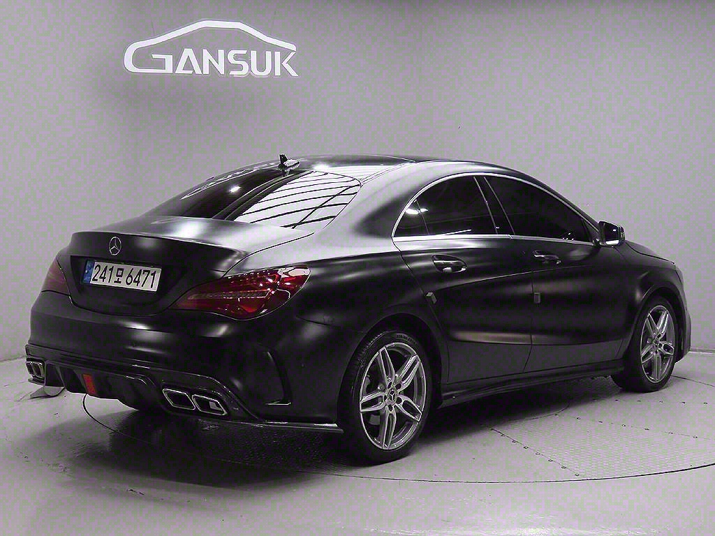 Mercedes Benz CLA Class - Vista 7