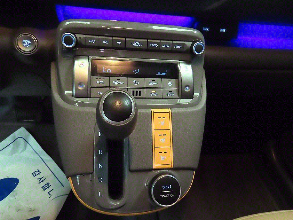 HYUNDAI Casper - Vista 12