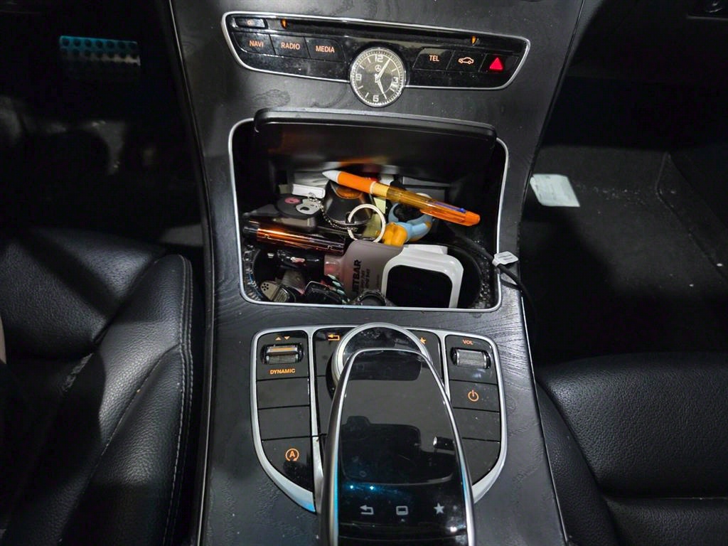 Mercedes Benz C Class 2016 Negro - Importación desde Corea - HF Imports Iquique - Foto 13