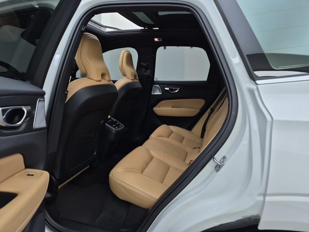 Volvo XC60 - Vista 12