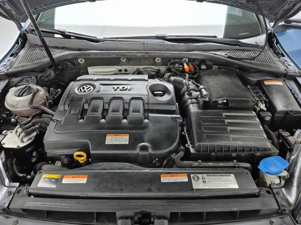 Volkswagen Golf - Vista 5