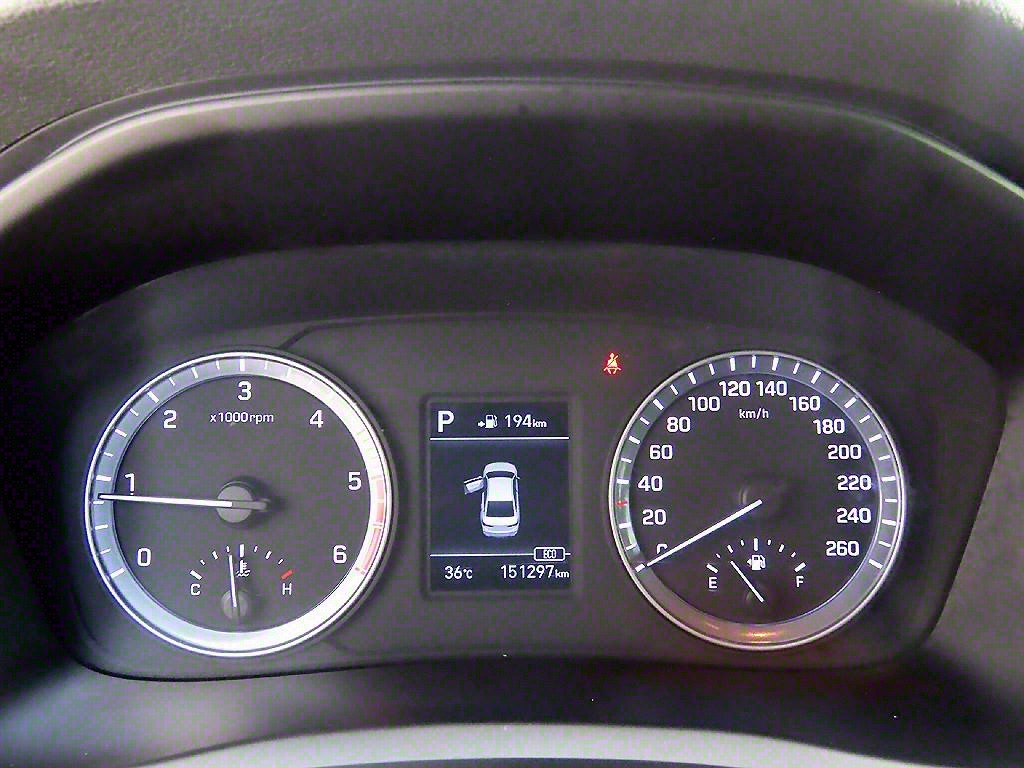 HYUNDAI Sonata - Vista 9