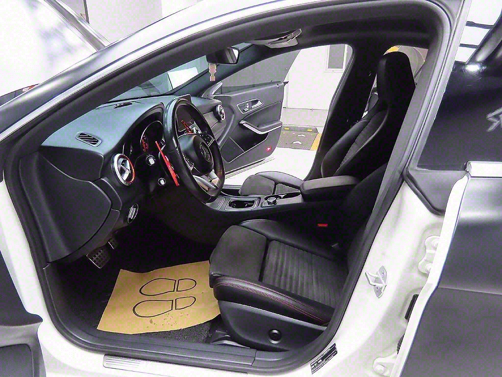 Mercedes Benz CLA Class 2018 Blanco - Importación desde Corea - HF Imports Iquique - Foto 10