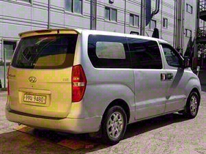 HYUNDAI Starex - Vista 8