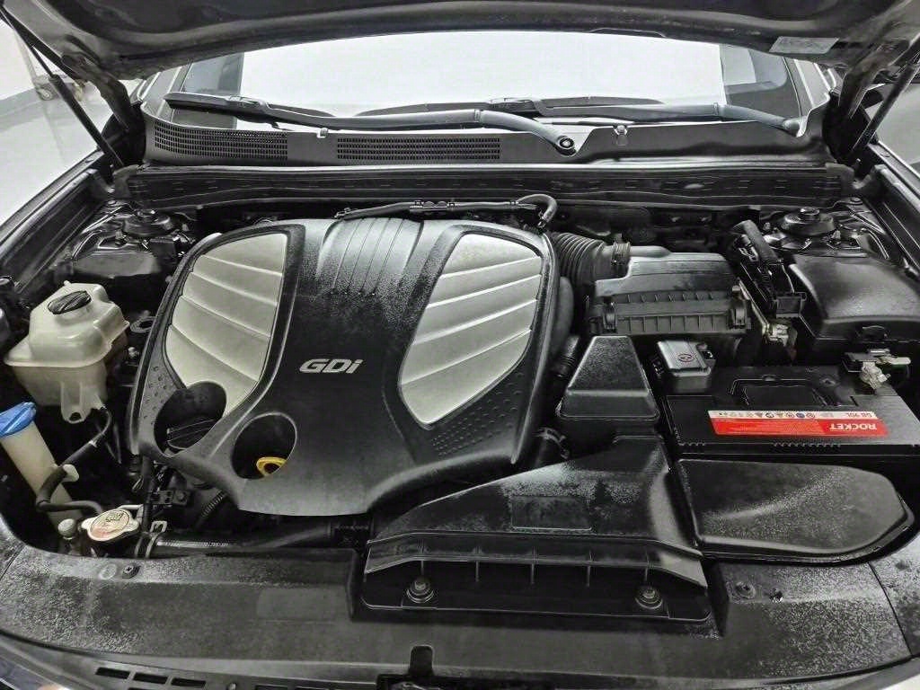 HYUNDAI Grandeur - Vista 5