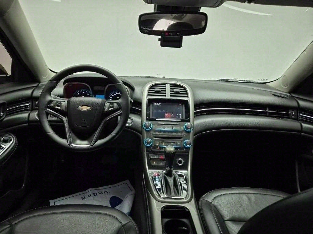 Chevrolet Malibu - Vista 7