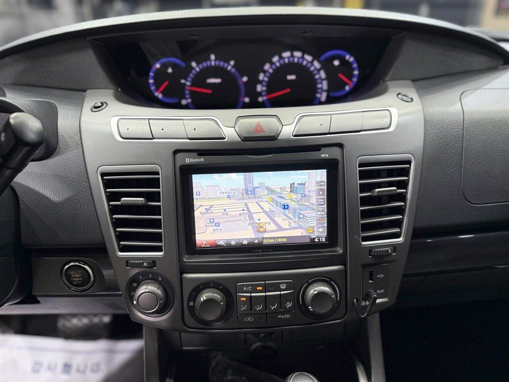 Ssangyong Korando - Vista 11