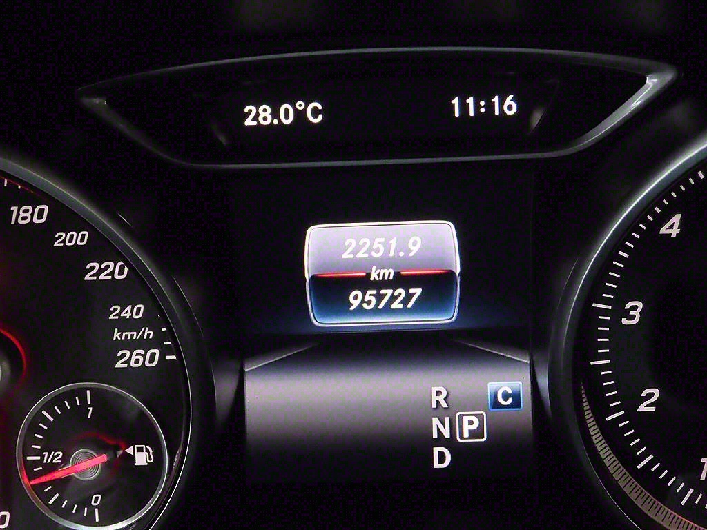 Mercedes Benz CLA Class - Vista 11