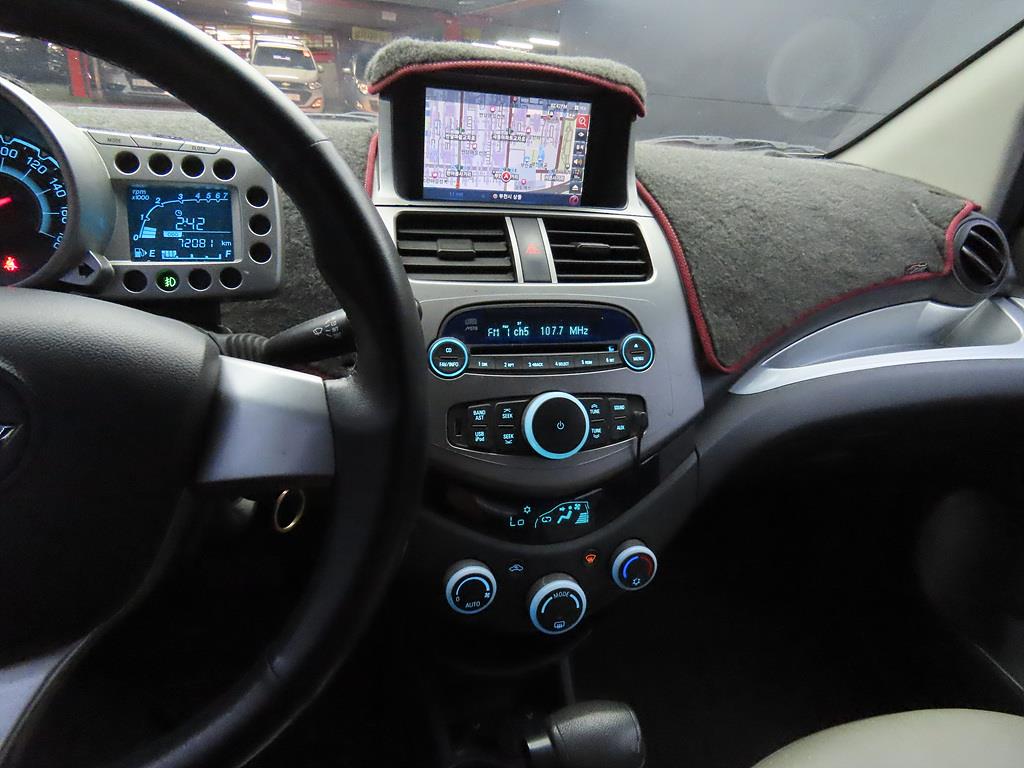 Chevrolet Spark - Vista 10