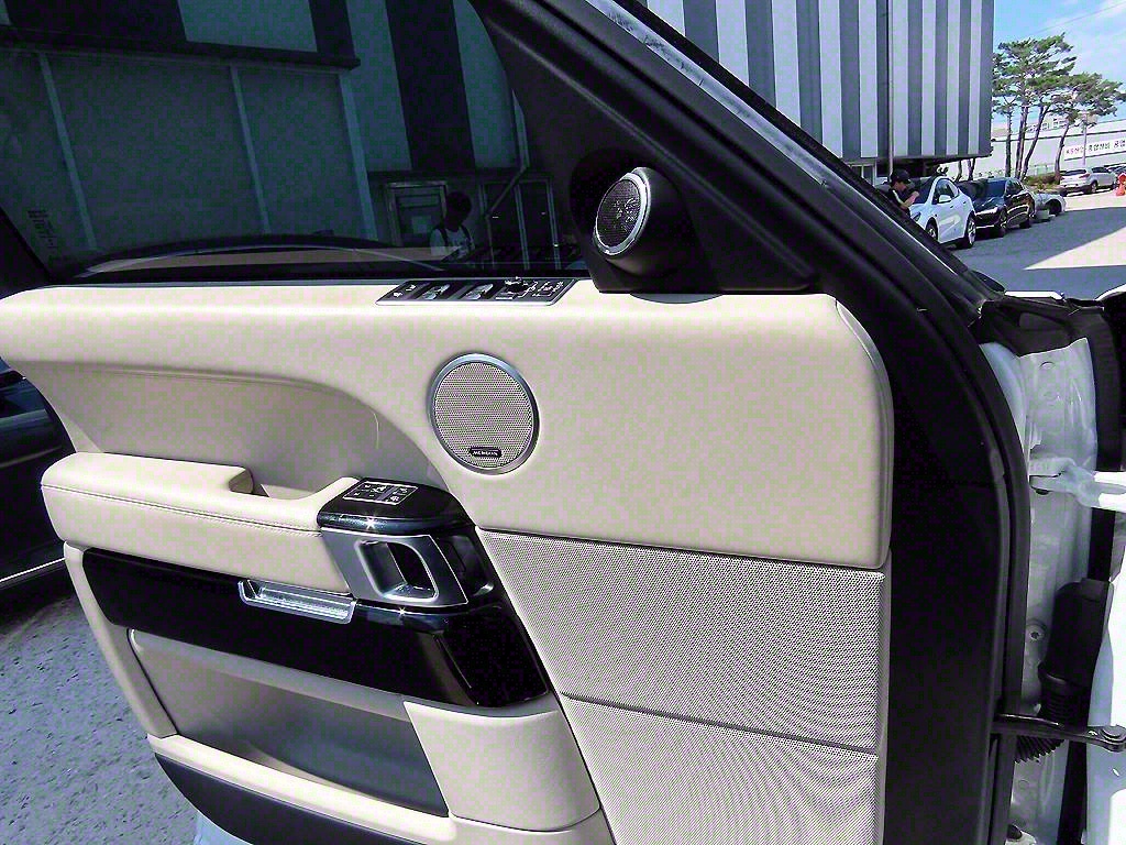 Land Rover Range Rover - Vista 11