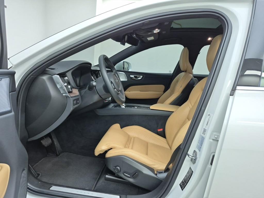 Volvo XC60 - Vista 11