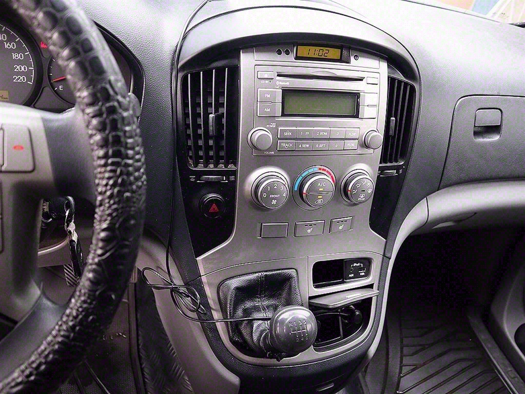 HYUNDAI Starex 2016 Gris - Importación desde Corea - HF Imports Iquique - Foto 10