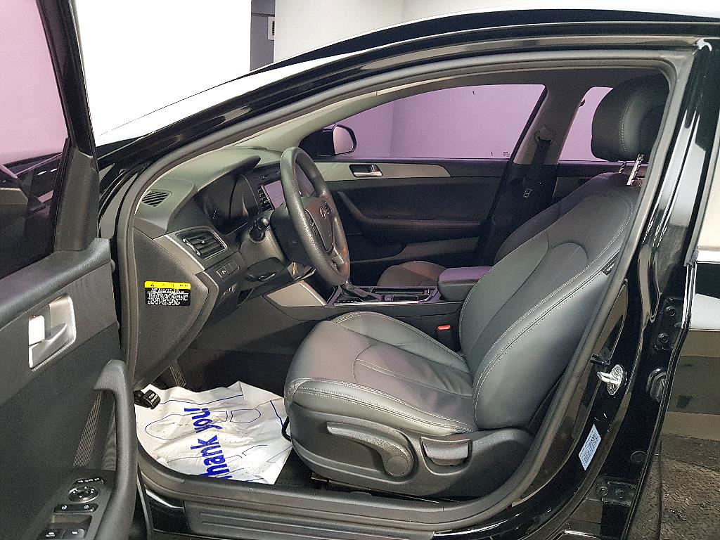 HYUNDAI Sonata - Vista 8