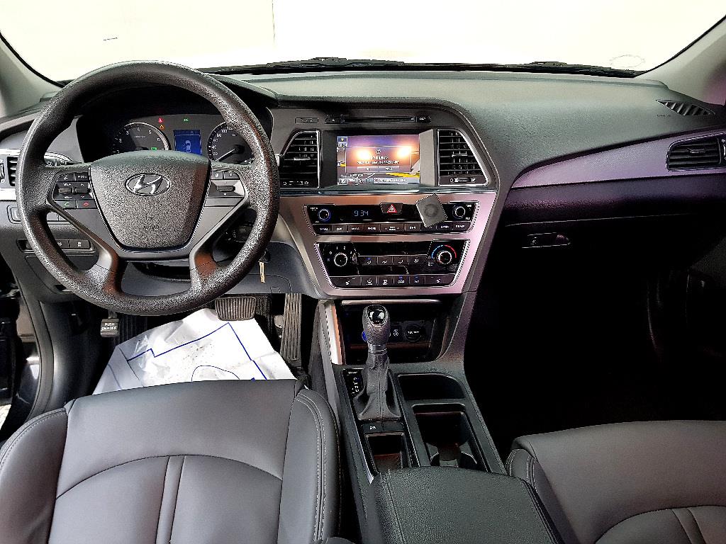 HYUNDAI Sonata - Vista 5