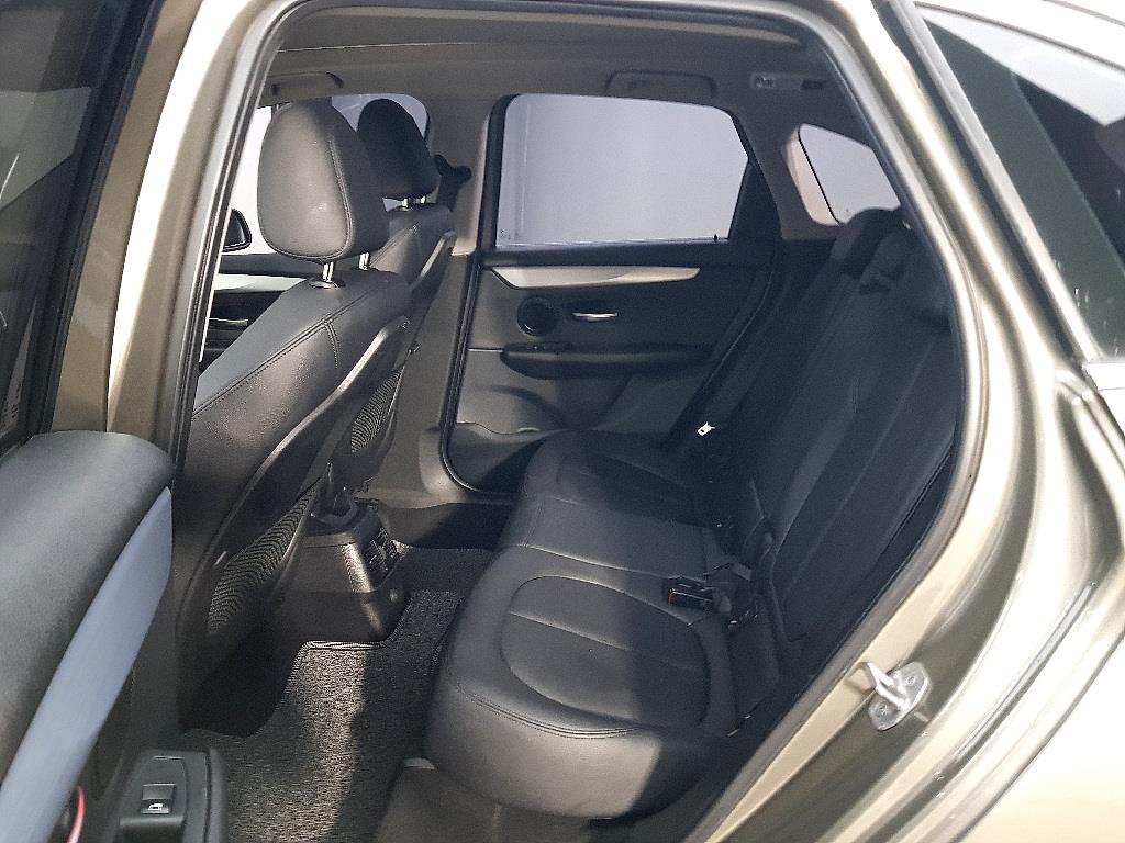 BMW 2 series - Vista 9