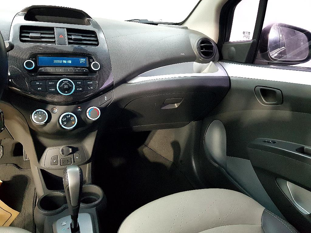 Chevrolet Spark - Vista 10