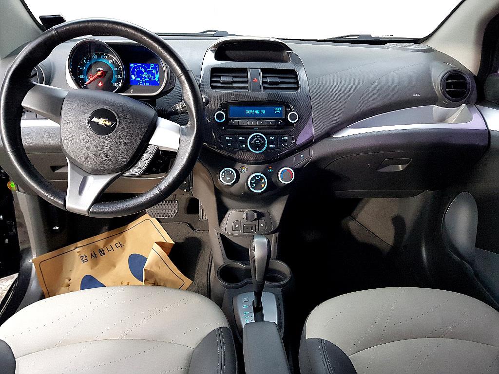 Chevrolet Spark - Vista 5