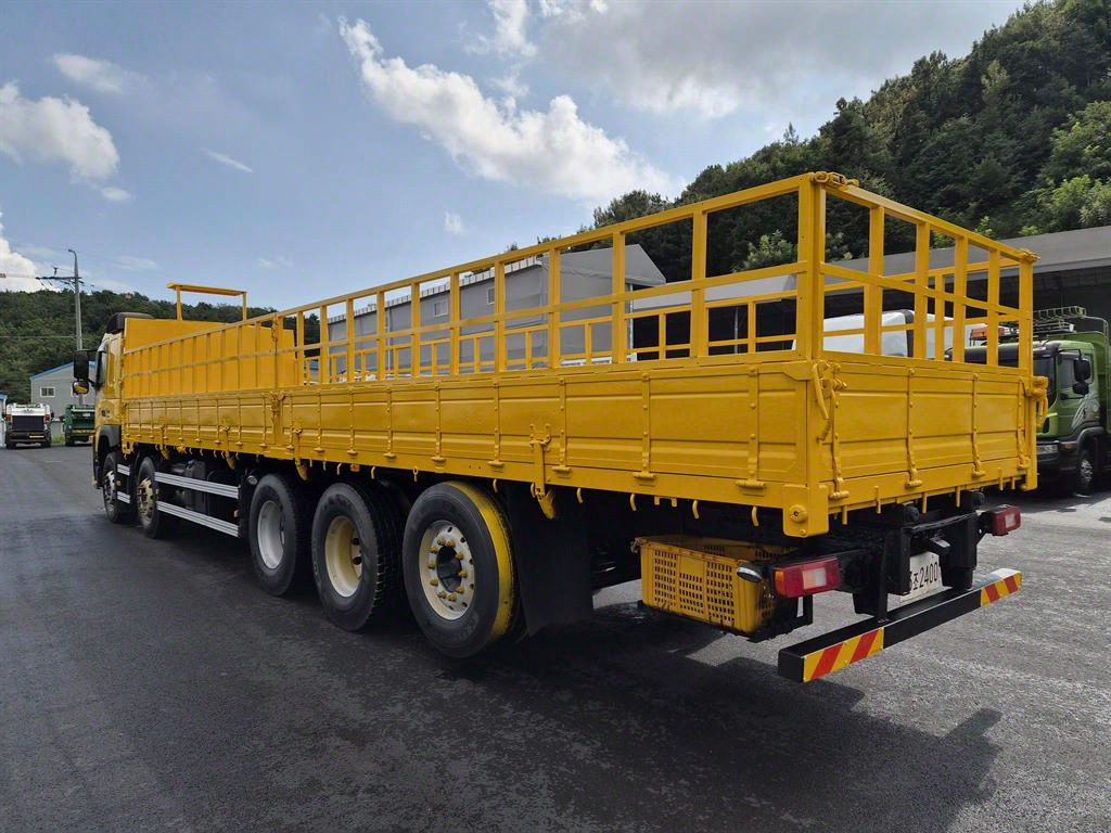 medium and large cargo Cargo - Vista 5