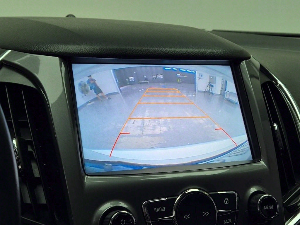 Chevrolet Cruise - Vista 10