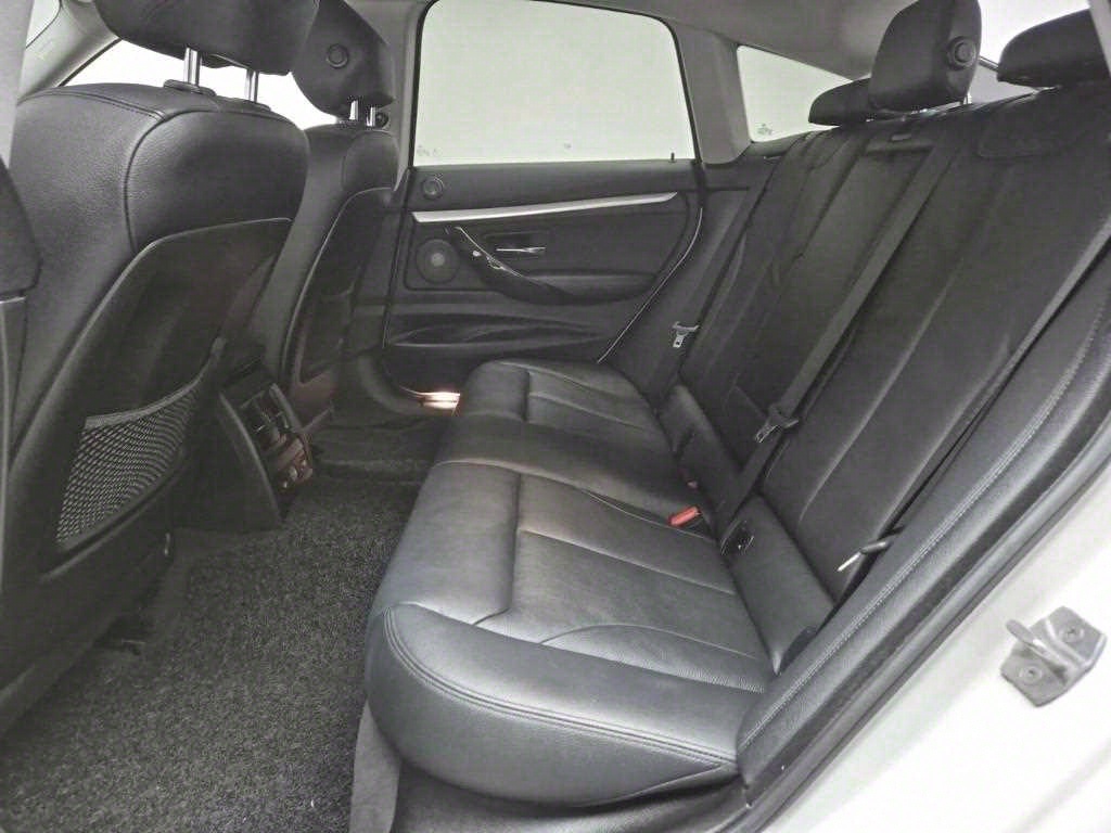 BMW Gran Turismo - Vista 12