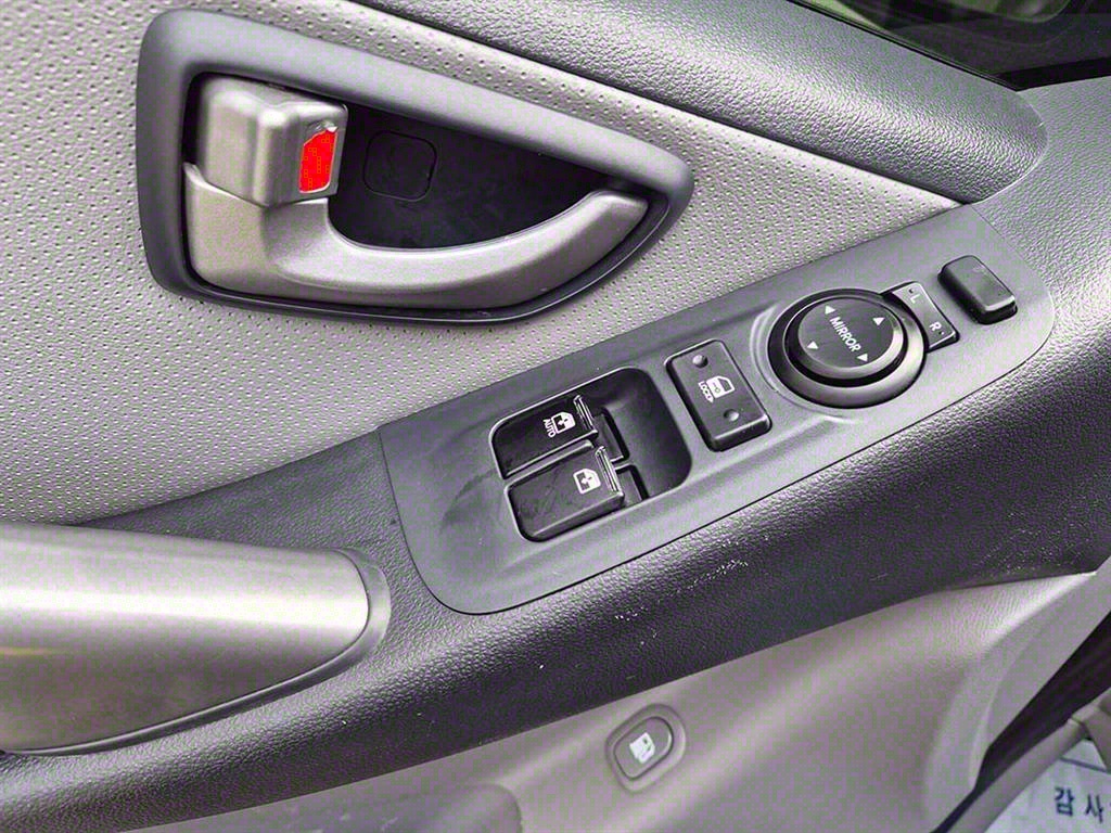 HYUNDAI Starex - Vista 11