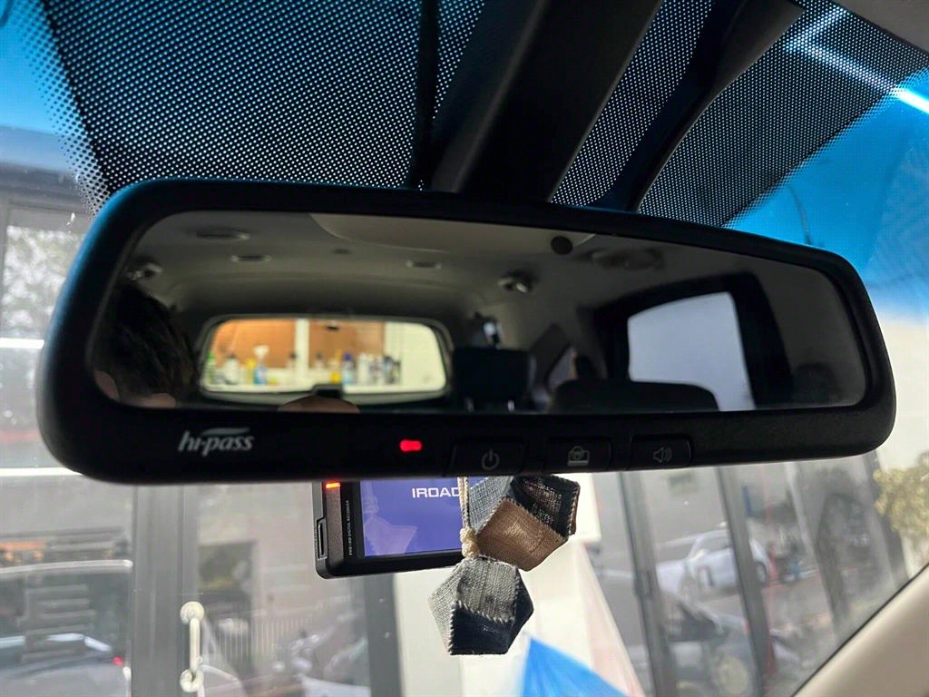 Ssangyong Rodius 2013 Plateado - Importación desde Corea - HF Imports Iquique - Foto 16