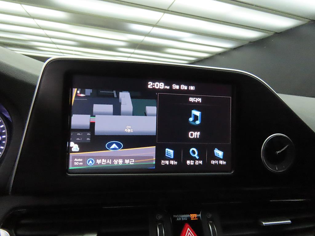 HYUNDAI Grandeur 2017 Negro - Importación desde Corea - HF Imports Iquique - Foto 13