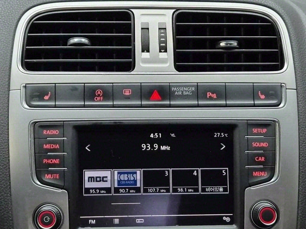 Volkswagen polo 2016 Blanco - Importación desde Corea - HF Imports Iquique - Foto 16