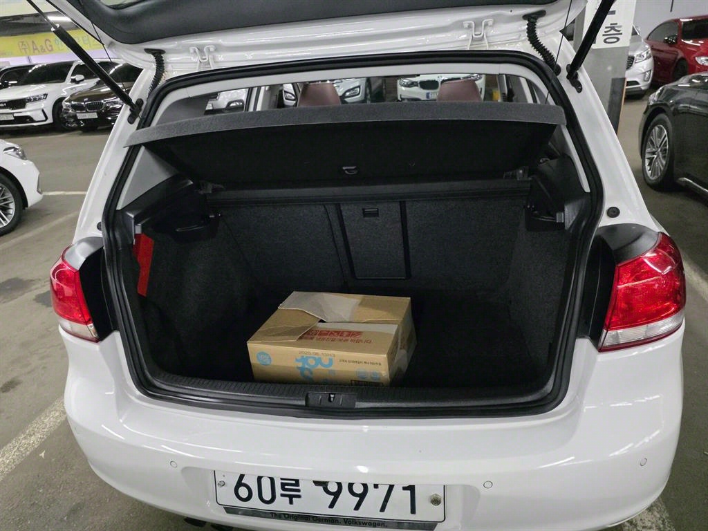 Volkswagen Golf 2012 Blanco - Importación desde Corea - HF Imports Iquique - Foto 17