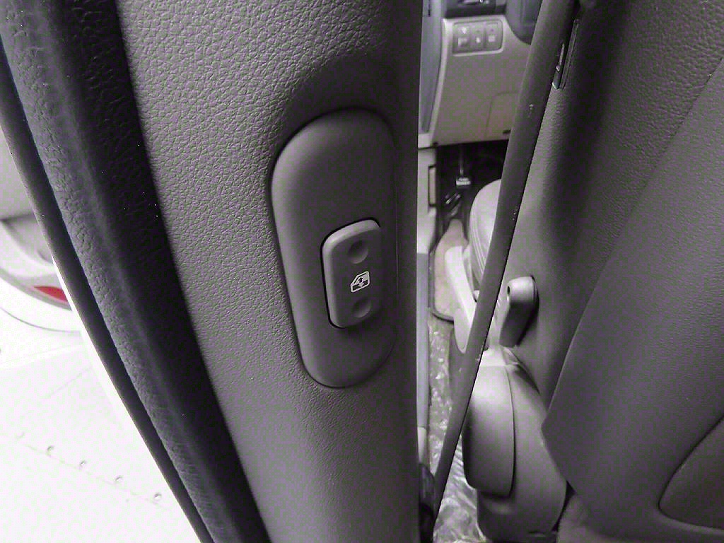 KIA Carnival 2013 Blanco - Importación desde Corea - HF Imports Iquique - Foto 10