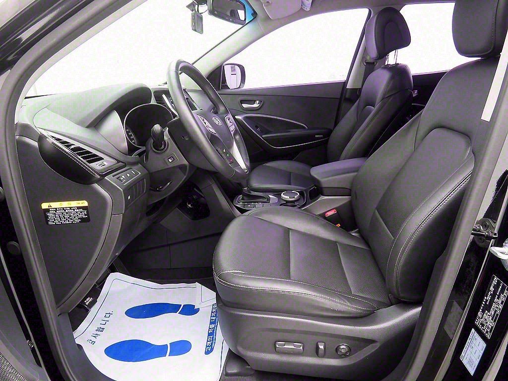 HYUNDAI Santa Fe - Vista 6