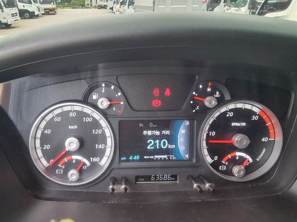 medium and large cargo truck 2022 Blanco - Importación desde Corea - HF Imports Iquique - Foto 14