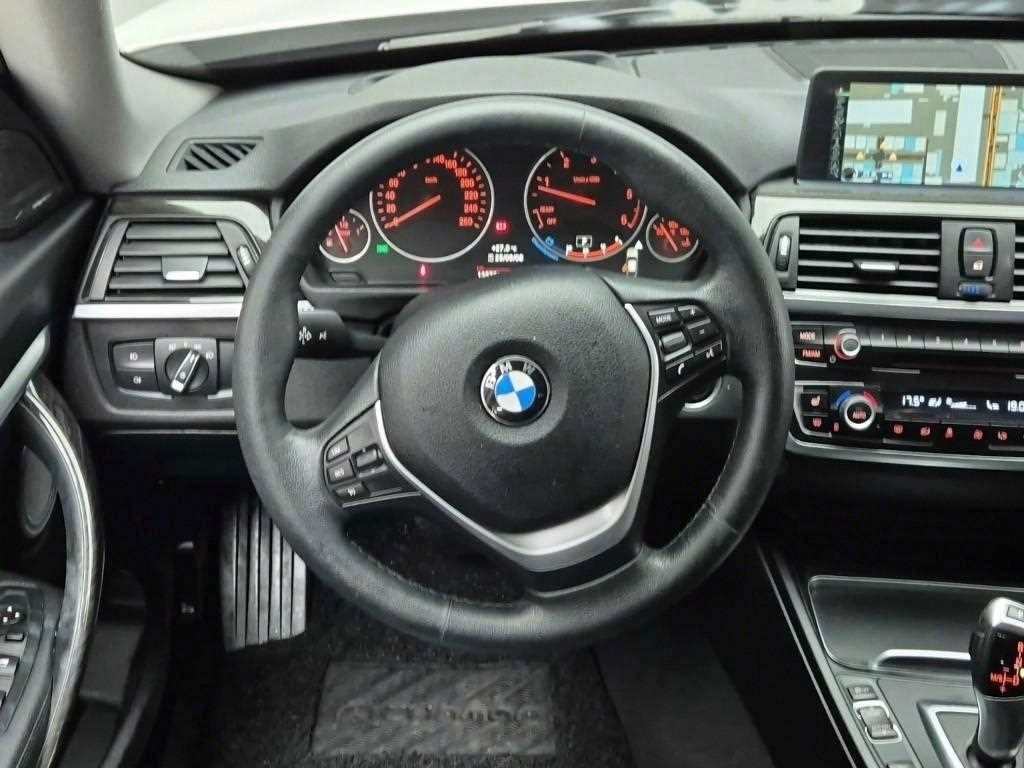 BMW Gran Turismo - Vista 9