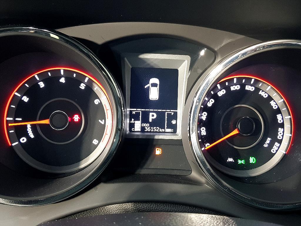 Ssangyong Tivoli - Vista 7