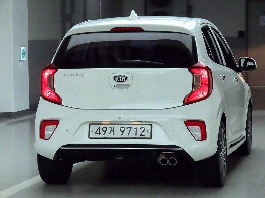 KIA Morning - Vista 4